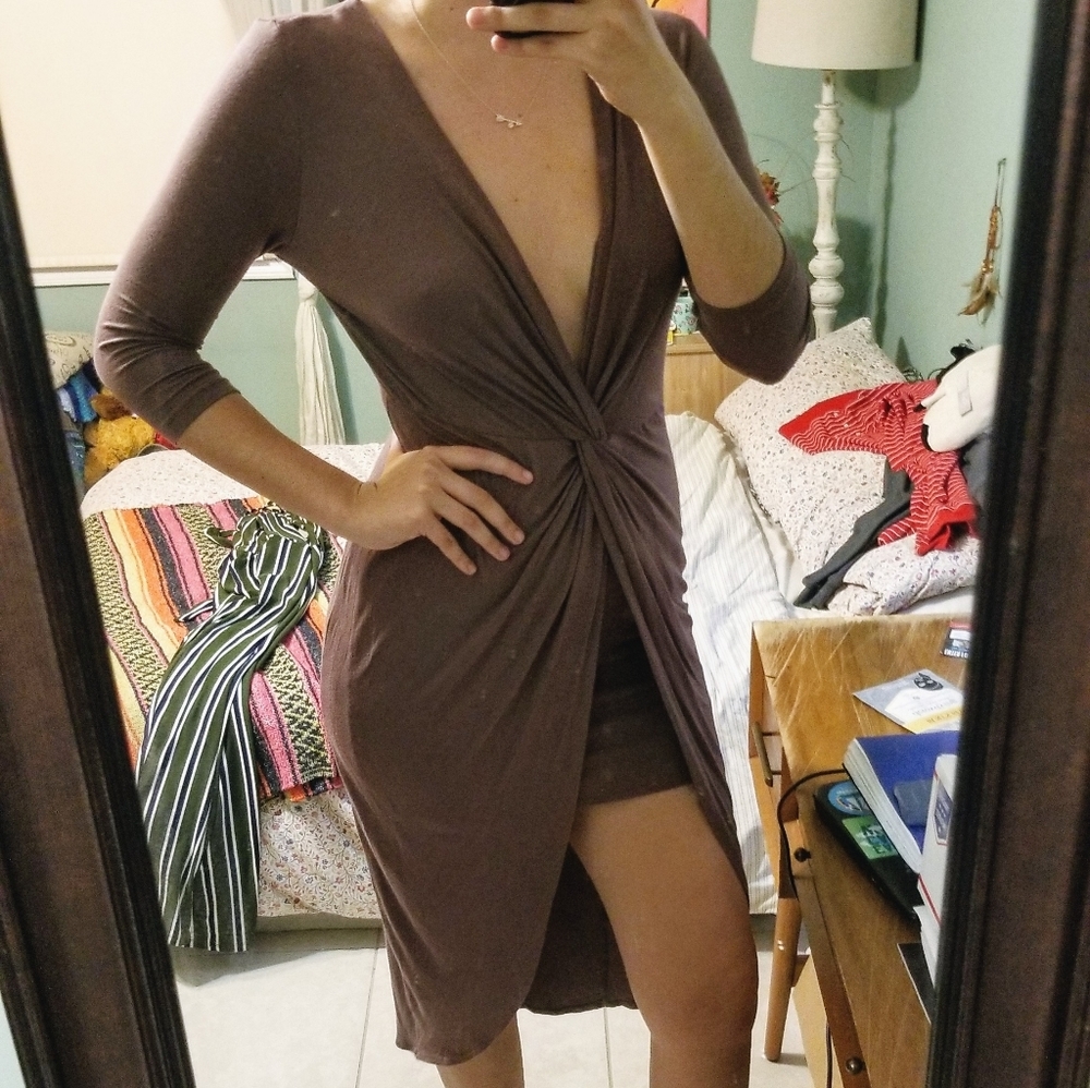 Haute Monde Women's Twist Front Deep V Neck Dress